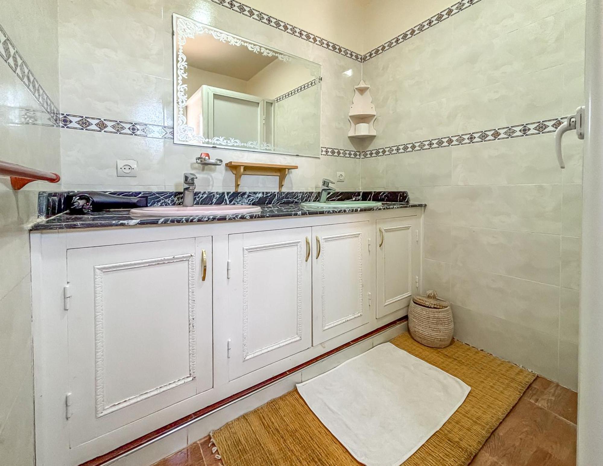 Le Bleu House Bed & Breakfast Sidi Abdallah Ghiat Luaran gambar