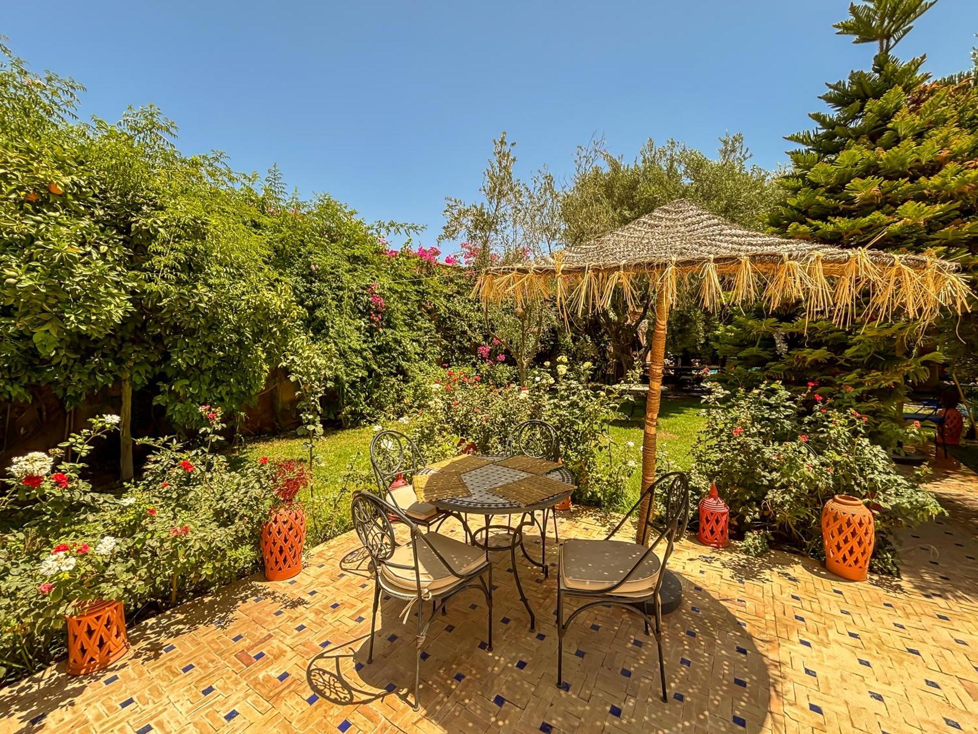 Le Bleu House Bed & Breakfast Sidi Abdallah Ghiat Luaran gambar